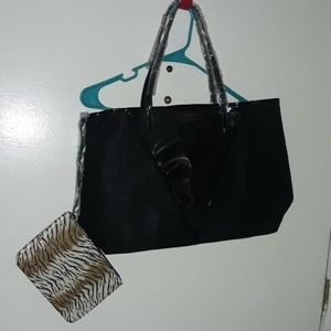 NWOT Victoria secret arm bag with tiger pouch